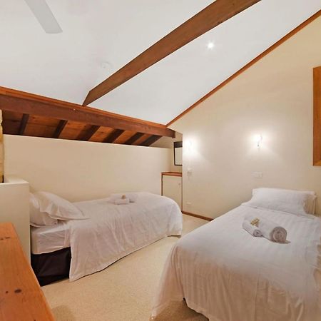 Sydney View Villa Woodford Luaran gambar